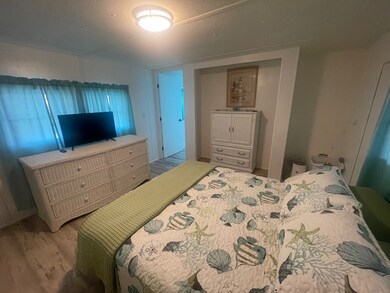 6909 Marlin Ln, Bradenton, FL 34207 - photo 4