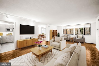 Harper House unit 412, Baltimore, MD 21210 - photo 4