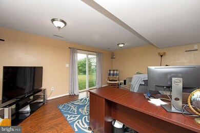501 Matisse Way unit 501, Williamstown, NJ 08094 - photo 2