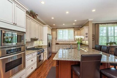 1557 Midway Ln, Glenview, IL 60026 - photo 3