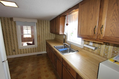 52 Butter Hill Rd, Livermore, ME 04253 - photo 5