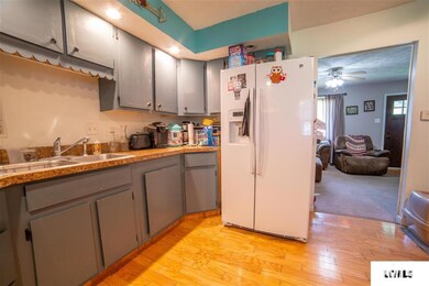 121 Debruler Dr, Lincoln, IL 62656 - photo 6