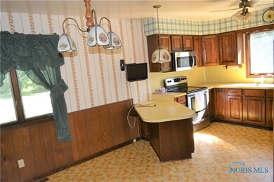 17355 W Walbridge Rd E, Graytown, OH 43432 - photo 6