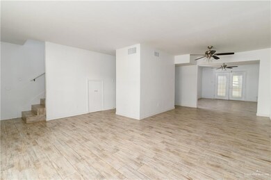807 S Oregon Ave unit A, Weslaco, TX 78596 - photo 2