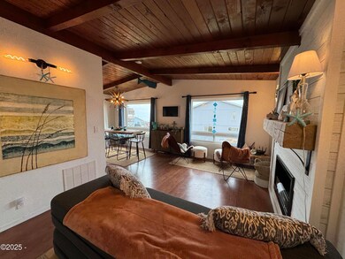 1906 NE 69th St, Lincoln City, OR 97367 - photo 5