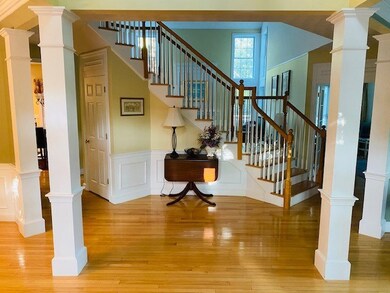 200 Fieldstone Ln, Saunderstown, RI 02874 - photo 2