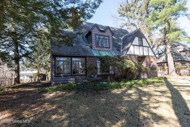 11 Pinedale Ave, Delmar, NY 12054 - photo 2