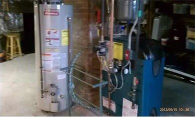 28 Winter St, Easthampton, MA 01027 - photo 7