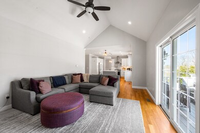 509 William St, Stoneham, MA 02180 - photo 4