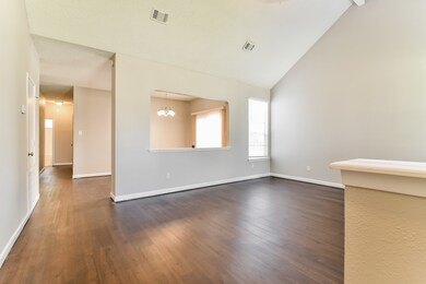 8123 Summer Trail Dr, Houston, TX 77040 - photo 2