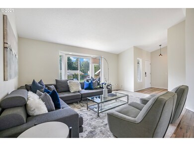 169 SW 22nd St, Troutdale, OR 97060 - photo 6