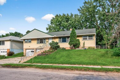 1474 Mcafee St, Saint Paul, MN 55106 - photo 2