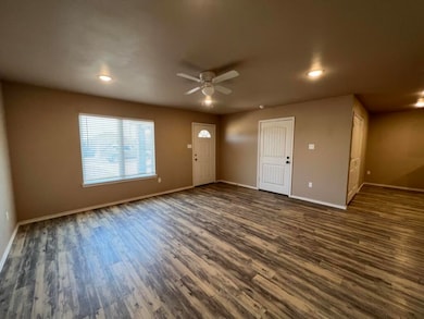7401 5th St unit 1, Lubbock, TX 79416 - photo 7
