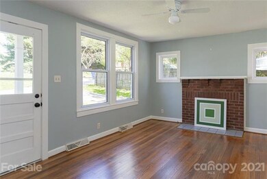 81 Shady Oak Dr, Asheville, NC 28803 - photo 7