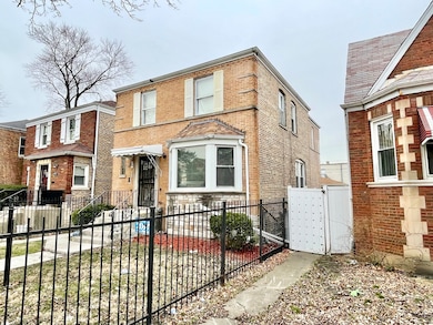 8252 S Marshfield Ave, Chicago, IL 60620 - photo 4