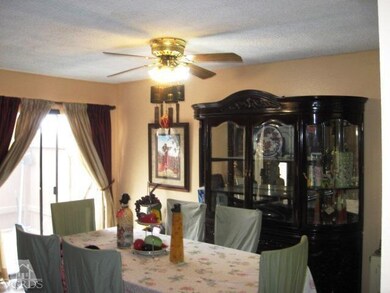 5200 Longfellow Way, Oxnard, CA 93033 - photo 3