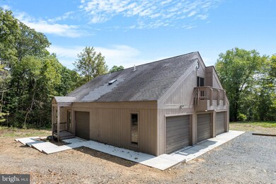 22036 Oatlands Rd, Aldie, VA 20105 - photo 3