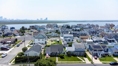 702 Lafayette Blvd, Brigantine, NJ 08203 - photo 7