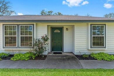 5669 Ratjen Rd, Brazoria, TX 77422 - photo 2