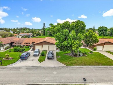 183 Round Key Cir unit D4, Naples, FL 34112 - photo 6