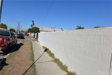 1390 W 151st St, Compton, CA 90220 - photo 3