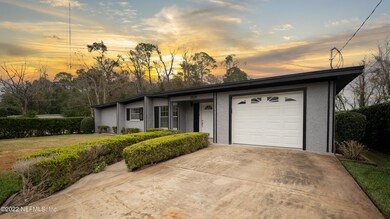 2909 Brackridge Blvd E, Jacksonville, FL 32216 - photo 3