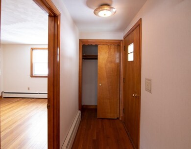 14 Meadow Ln, Southborough, MA 01772 - photo 3