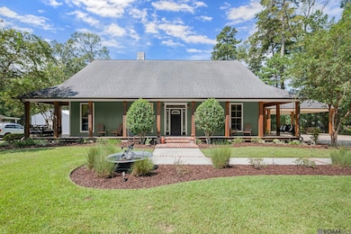 14989 Peairs Rd, Zachary, LA 70791 - photo 2