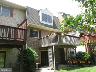 1002 Lindsay Ln, Hagerstown, MD 21742 - photo 2