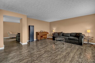 268 Isaac Tharp Street Pataskala Ohio 43