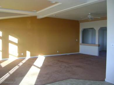 301 Goldenrod Ave, Farmington, NM 87401 - photo 2