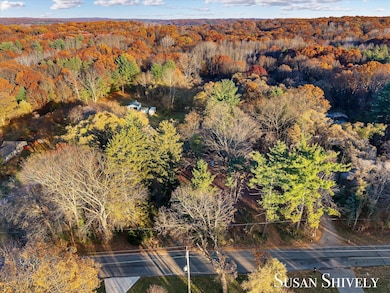 4712 Webber Ave NE, Grand Rapids, MI 49525 - photo 2