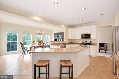 11233 Chaucers Ridge Ct, Laurel, MD 20723 - photo 6