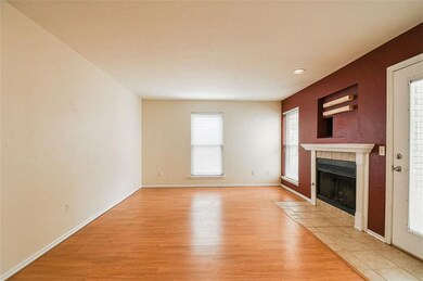 11402 Benttree Cir unit 11402, Oklahoma City, OK 73120 - photo 5