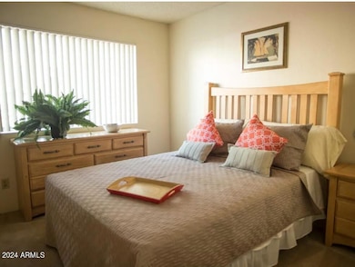 8450 N 67th Ave unit 2, Glendale, AZ 85302 - photo 3