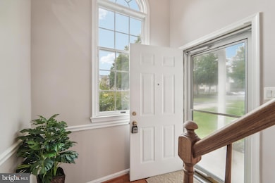 3280 W Springs Dr unit 8, Ellicott City, MD 21043 - photo 4