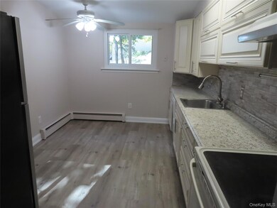 1210 Smithtown Ave unit Upper, Bohemia, NY 11716 - photo 4