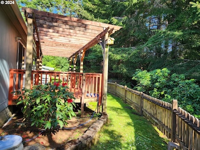 1675 Kristi Loop, Lakeside, OR 97449 - photo 4