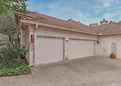 3 Car Garage