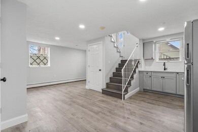 88 Shute St unit 1, Everett, MA 02149 - photo 5