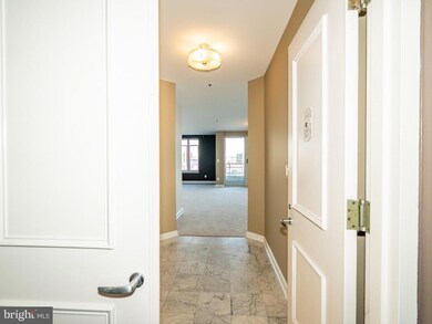 Harborview Towers unit 2009, Baltimore, MD 21230 - photo 4