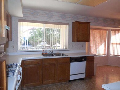Kitchen - Breakfast Nook