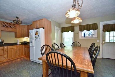 25 Maple St, Whitinsville, MA 01588 - photo 2