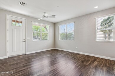 2245 N Dayton St unit 8, Phoenix, AZ 85006 - photo 4