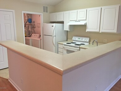 2 Kitchen Laundry