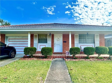 945 Brockenbraugh Ct, Metairie, LA 70005 - photo 2