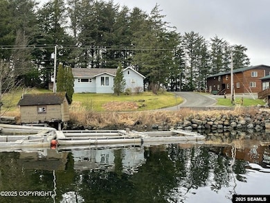 300 9th St, Craig, AK 99921 - photo 4