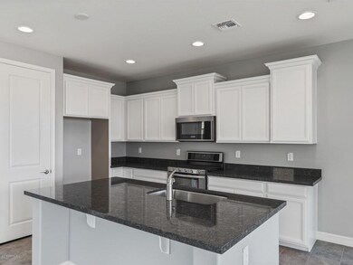 008_Kitchen