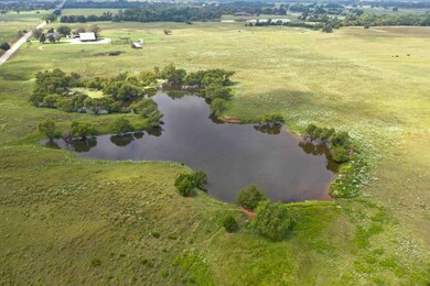 900 W Lake Hellums Rd, Enid, OK 73701 - photo 3
