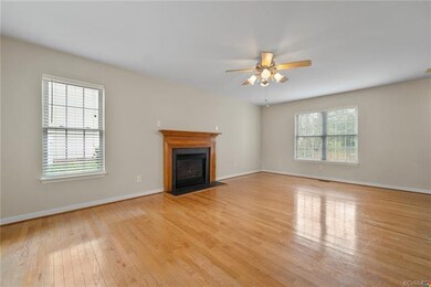 9866 Willow Glen Ct, Henrico, VA 23228 - photo 5